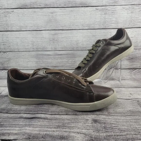 TRUE RELIGION-Men’s 10.5 Brown Leather Athletic Shoes Sneakers
